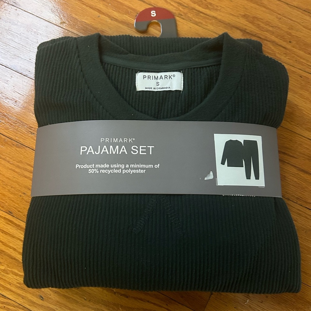 NWT Primark Men's soft 2pcs pajamas set Size S